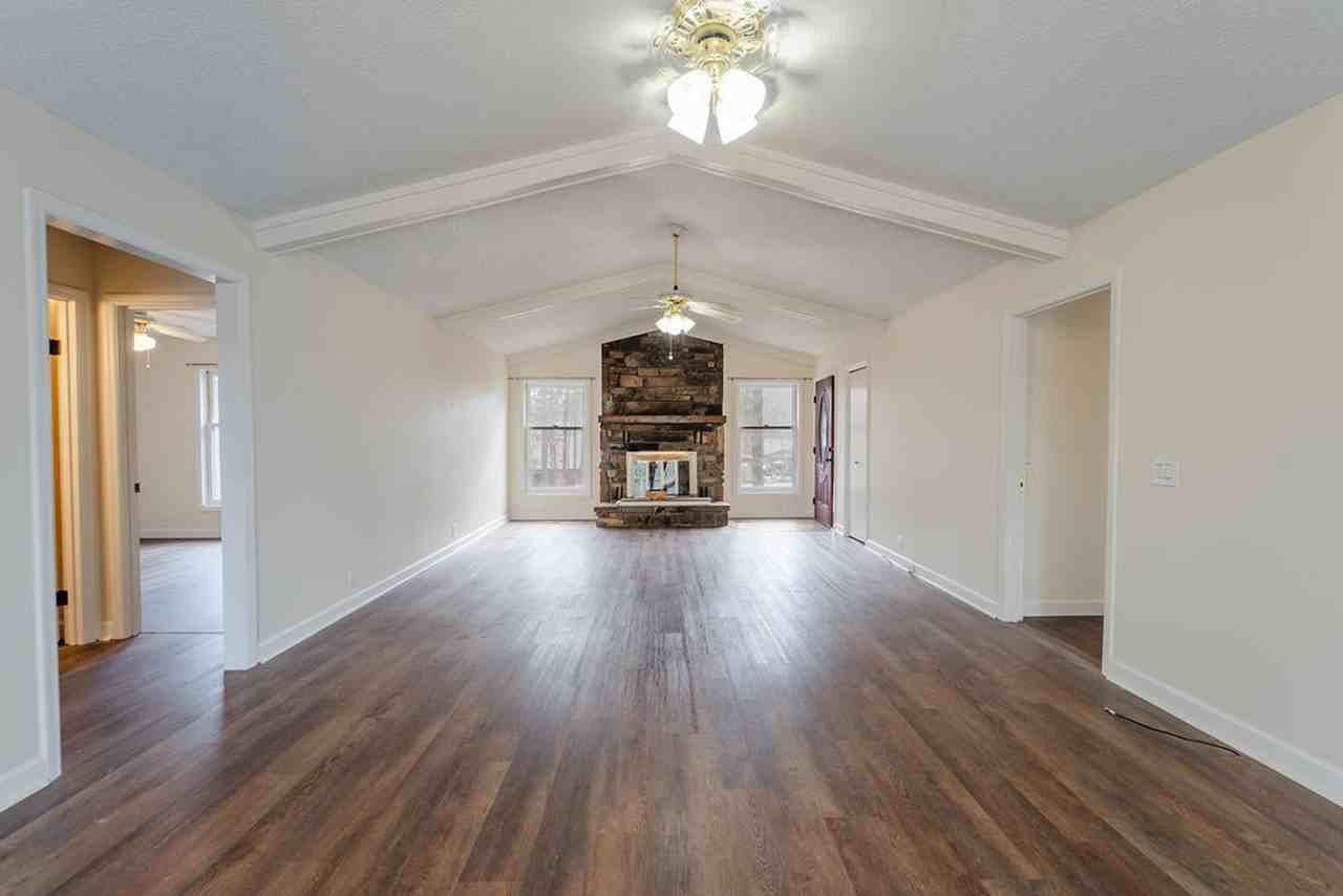 70 Laguna Way - Photo 3 of 27