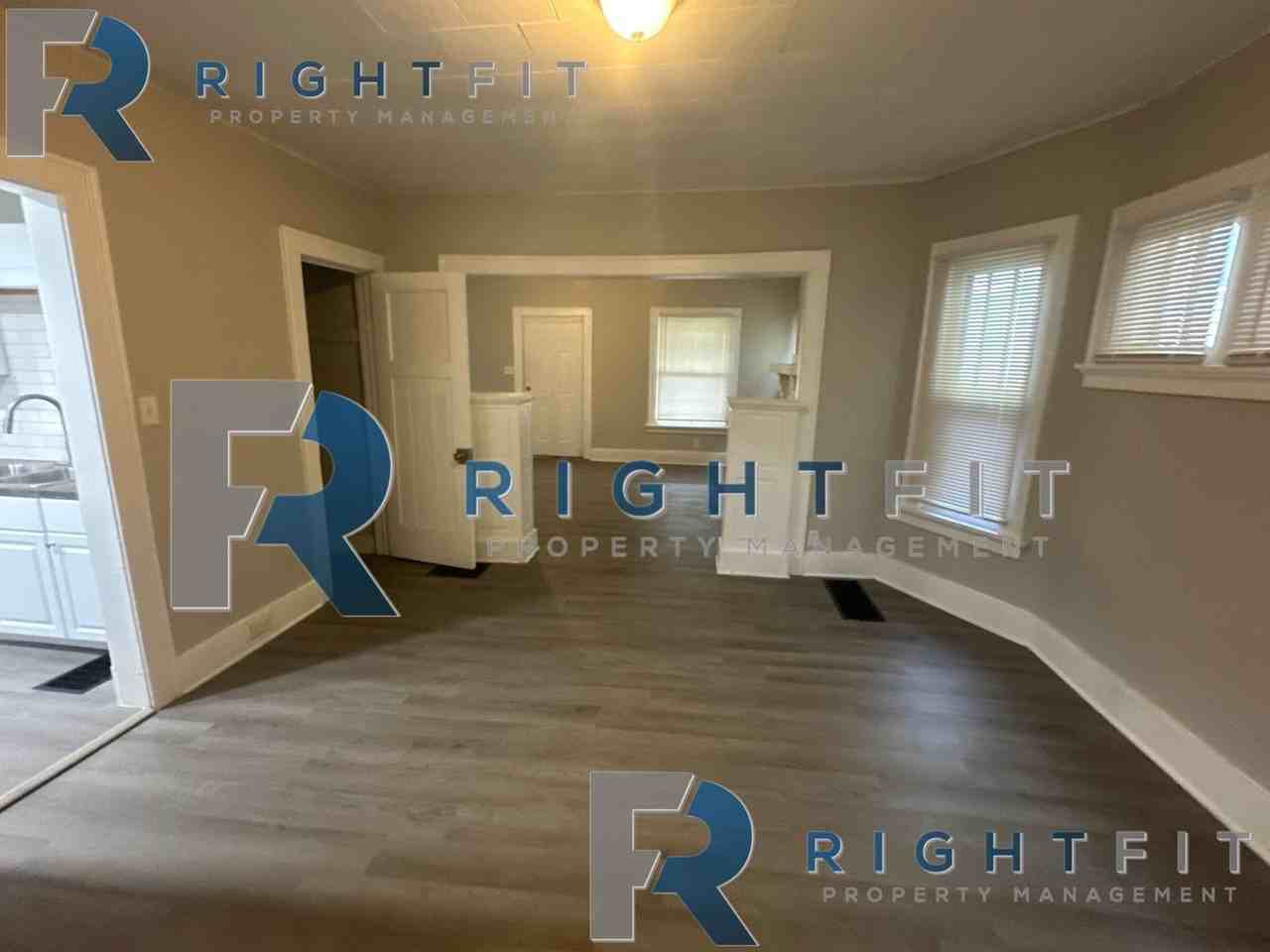 1124 Vernon Dr - Photo 4 of 18