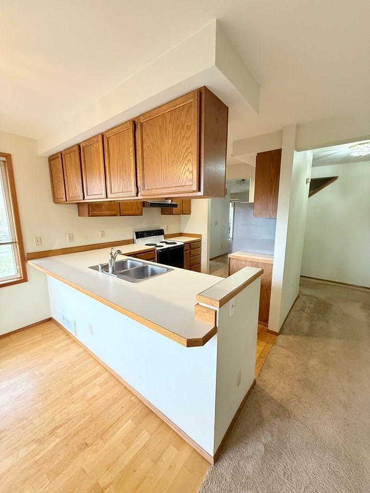 7423 Tracyton Blvd Nw - Photo 3 of 22