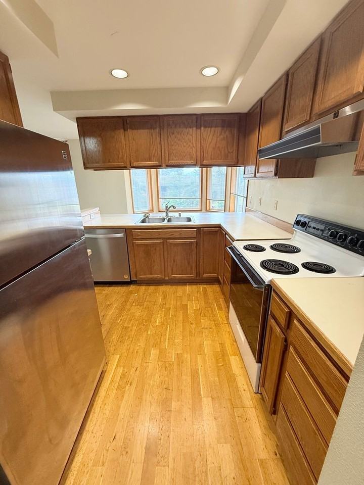 7423 Tracyton Blvd Nw - Photo 5 of 22