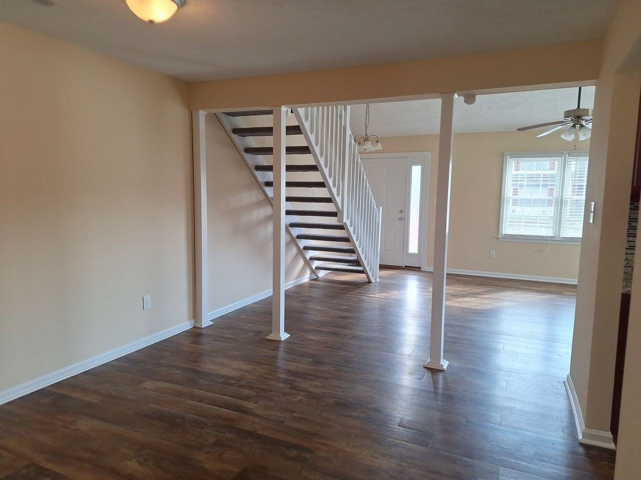 38 Parkway Dr - Photo 5 of 17