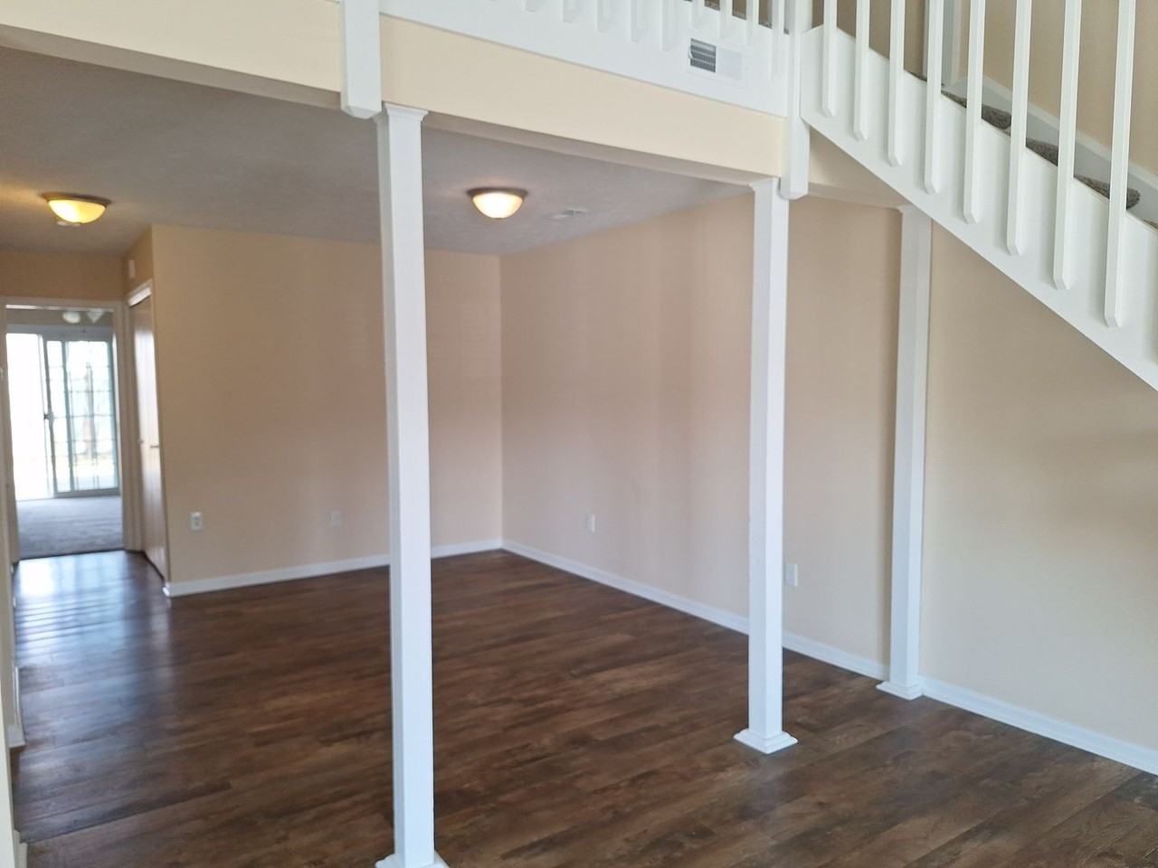 38 Parkway Dr - Photo 6 of 17