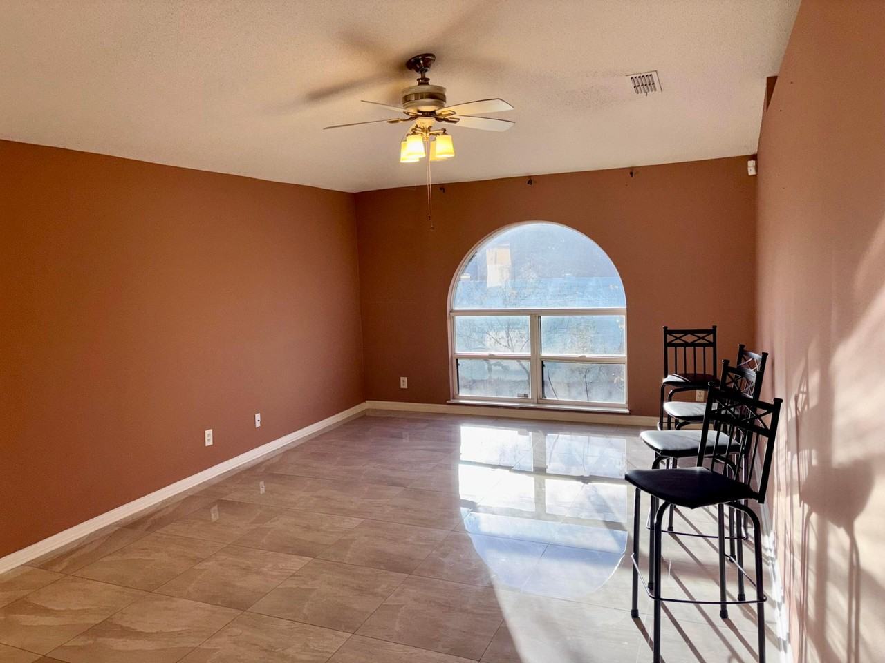 766 Nw Bayard Ave - Photo 7 of 15