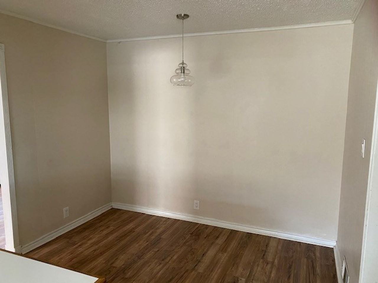 2705 Paula Dr - Photo 5 of 12