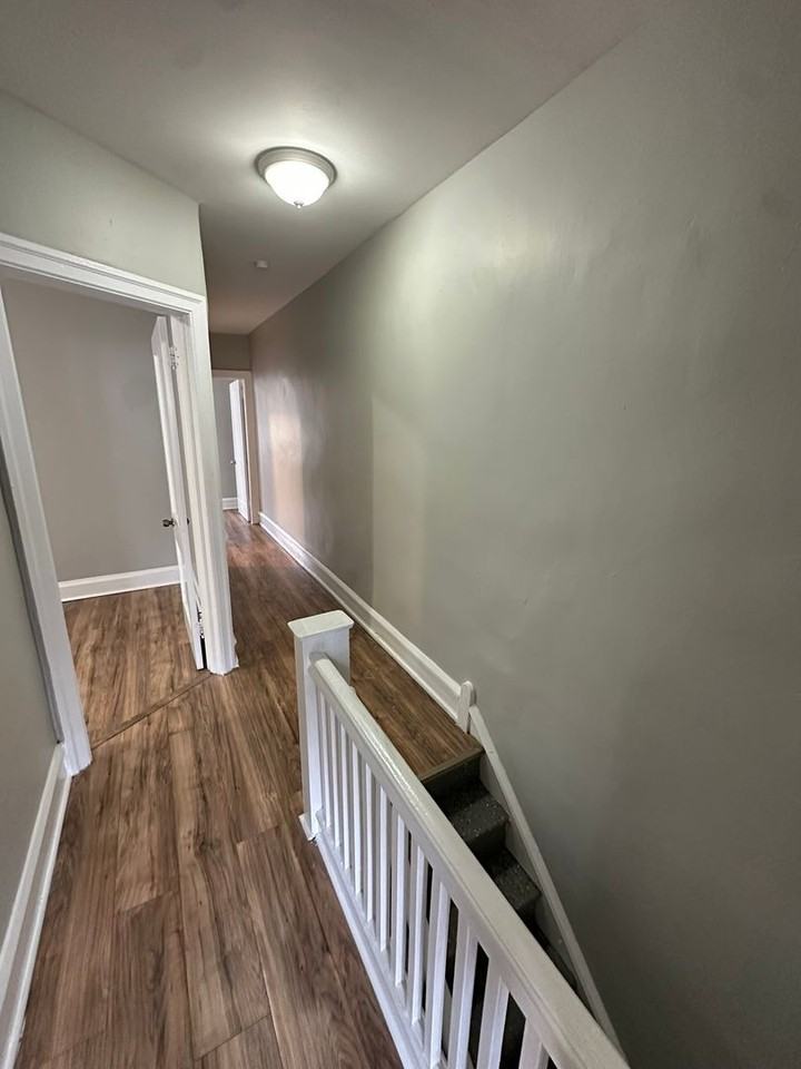 440 W Fisher Ave - Photo 2 of 24