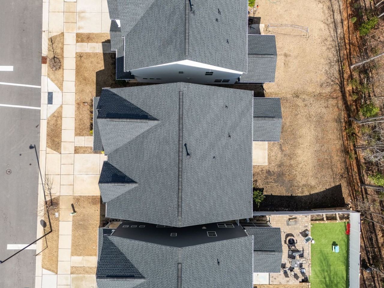 632 Cormiche Ln - Photo 7 of 50