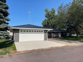 featured image of 16 N 4th St