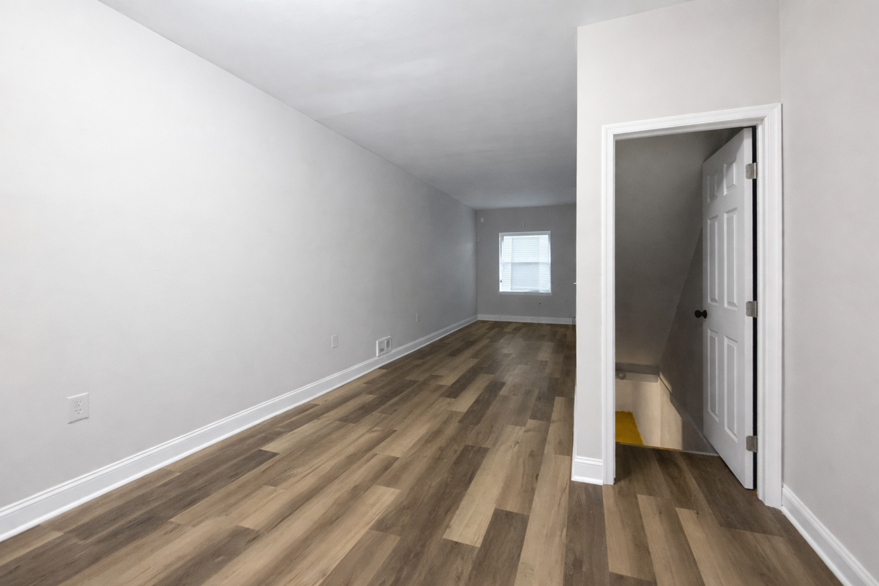 2018 E Lafayette Ave - Photo 3 of 19