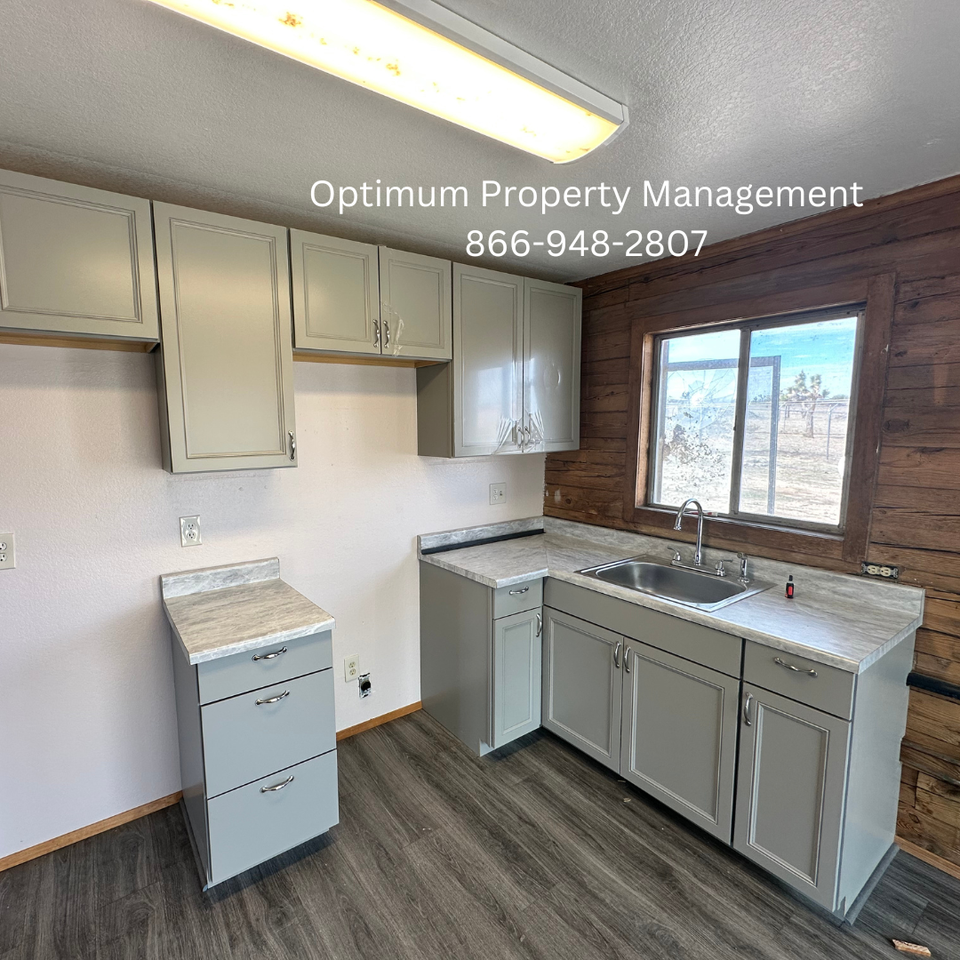 28778 Laramie St - Photo 2 of 5