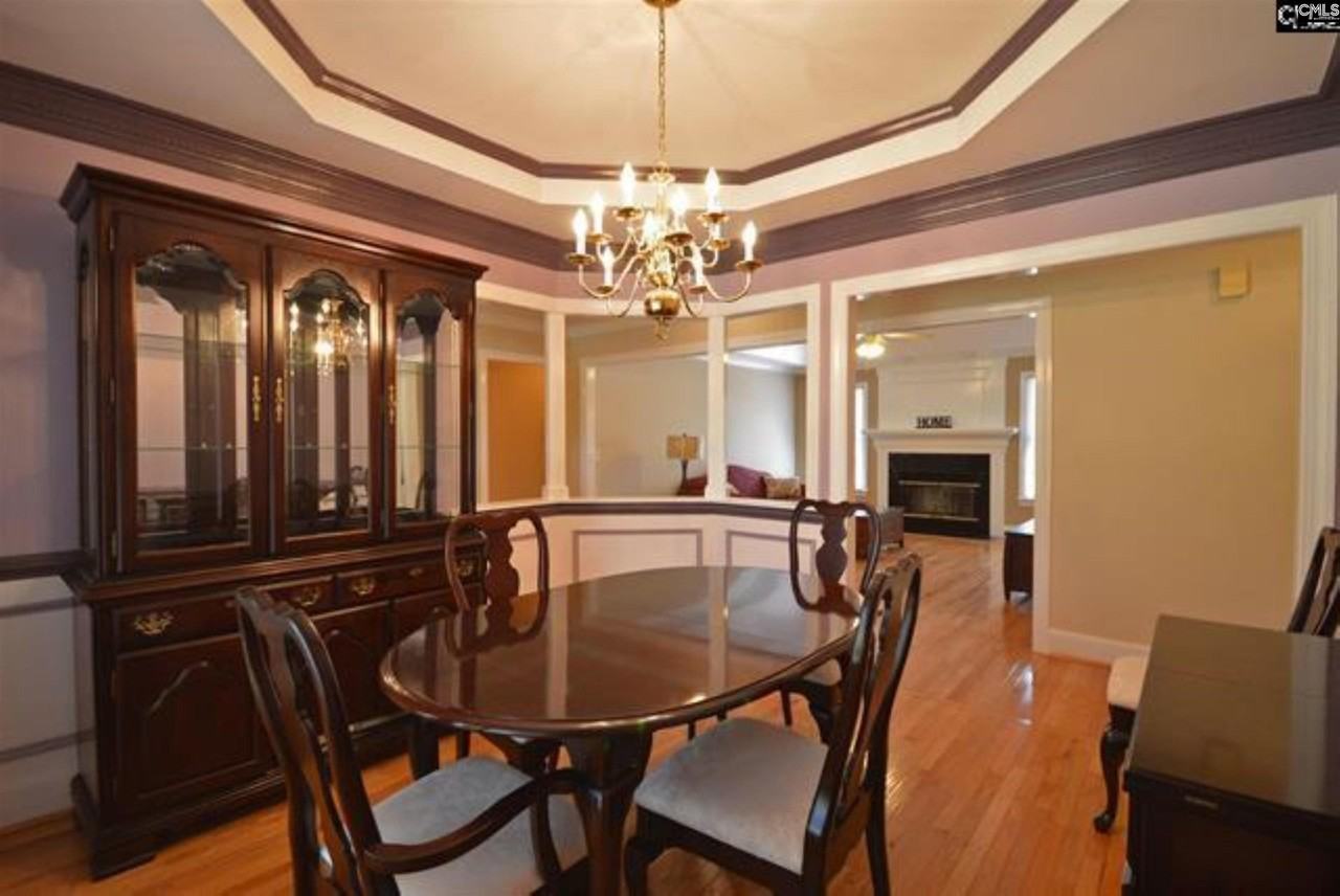 318 Wiltshire Way - Photo 5 of 23