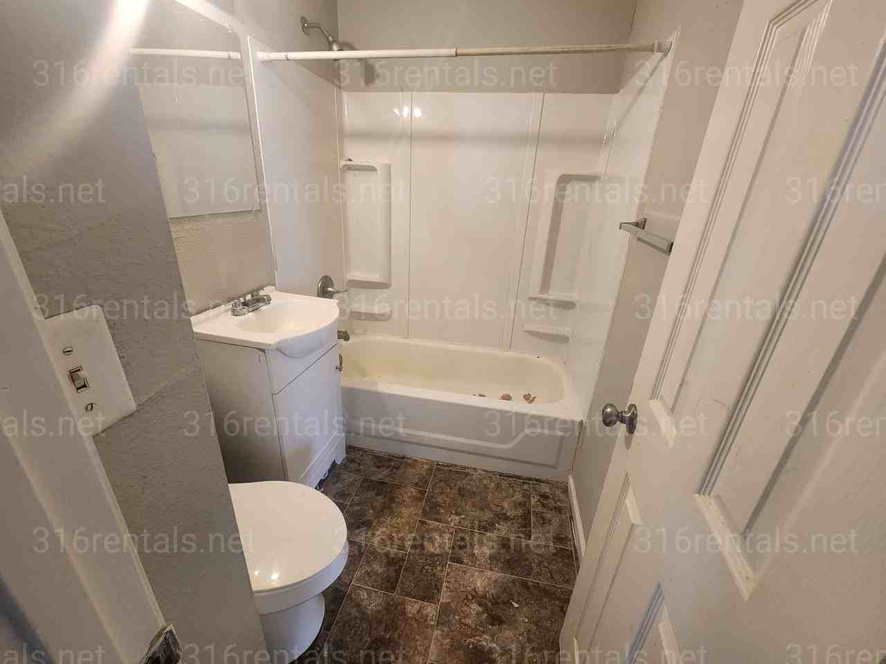 2458 N Minnesota Ave - Photo 5 of 11