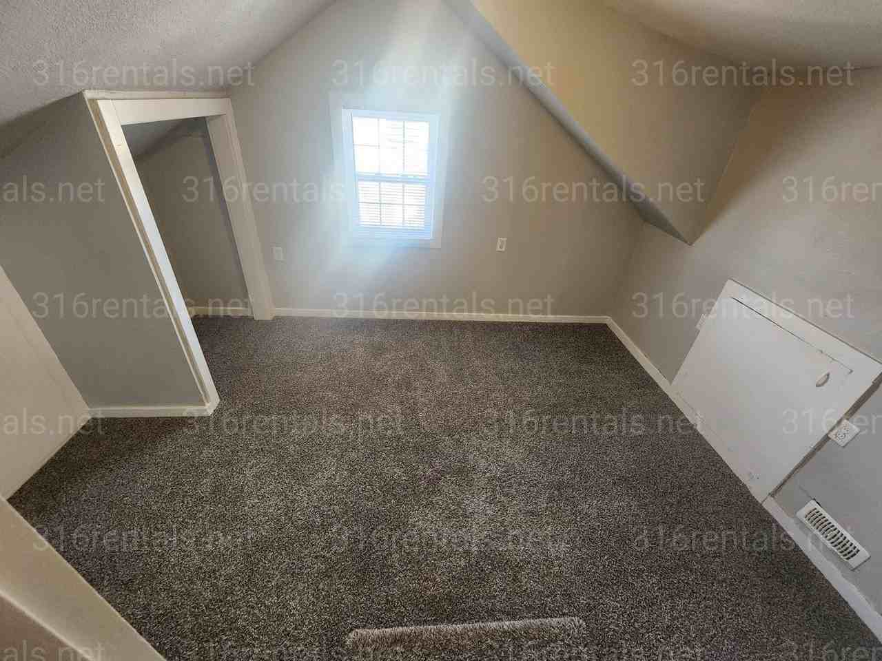 2458 N Minnesota Ave - Photo 7 of 11