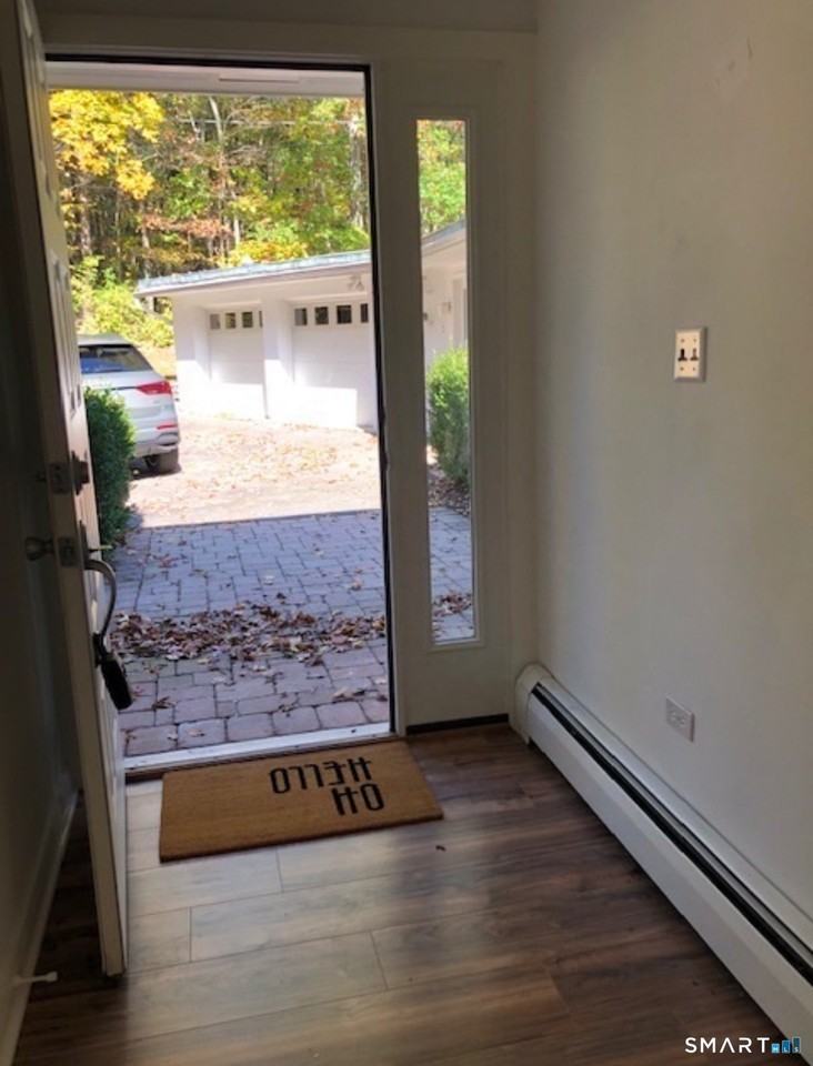 525 Munger Ln - Photo 4 of 24