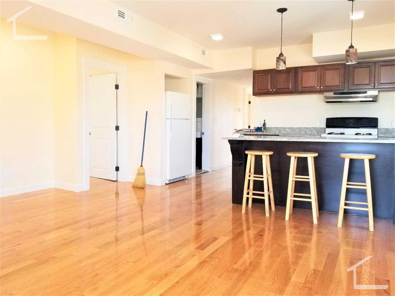 25 Weitz St - Photo 4 of 11