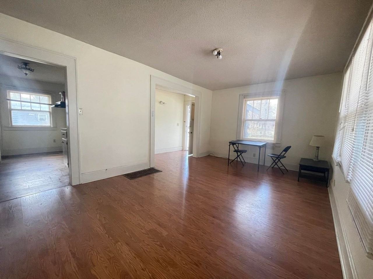 1234 1234 E Page springfield MO 65806 - Photo 2 of 12