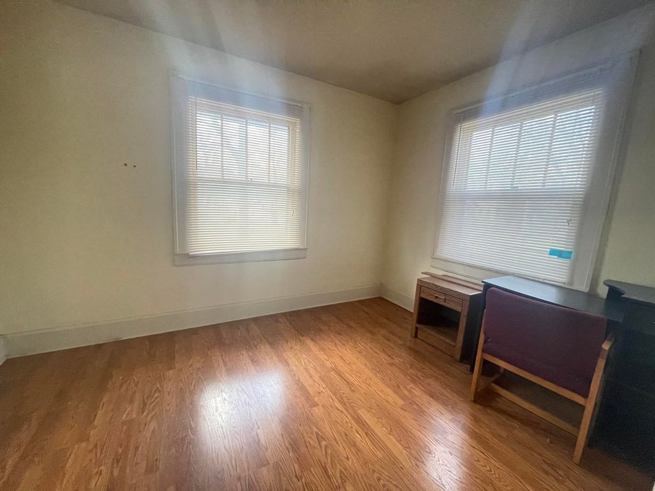 1234 1234 E Page springfield MO 65806 - Photo 5 of 12