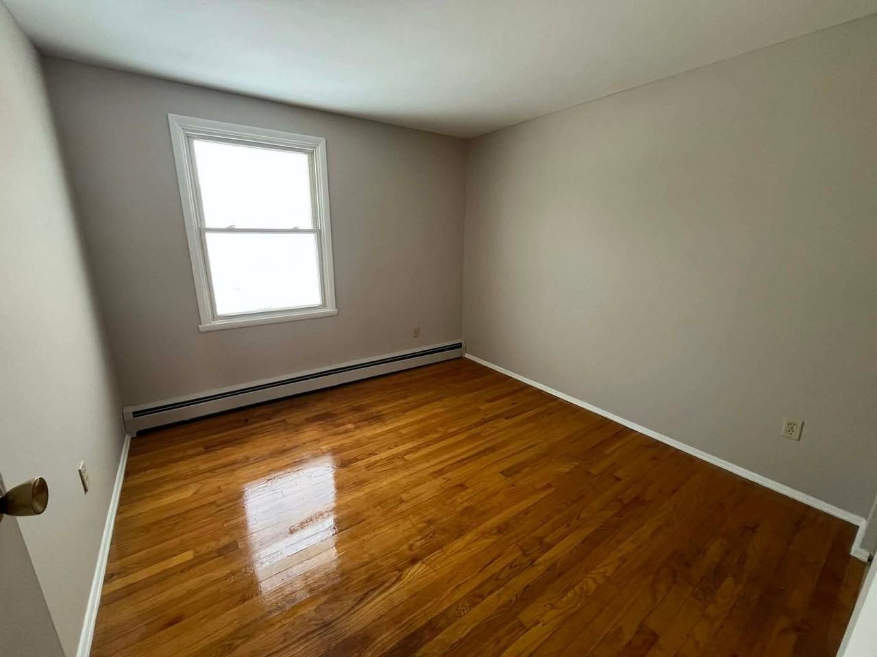 6443 Winchester Rd - Photo 3 of 17