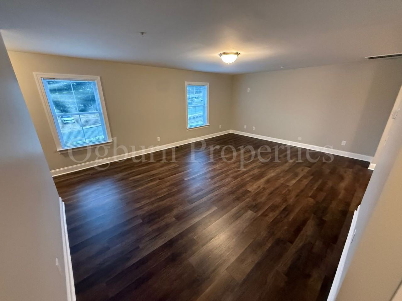 500 N Dunleith Ave - Photo 5 of 15