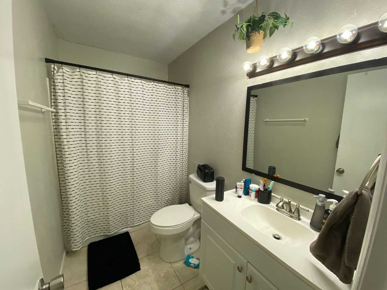 1108 Tiger Blvd #141 - Photo 6 of 9