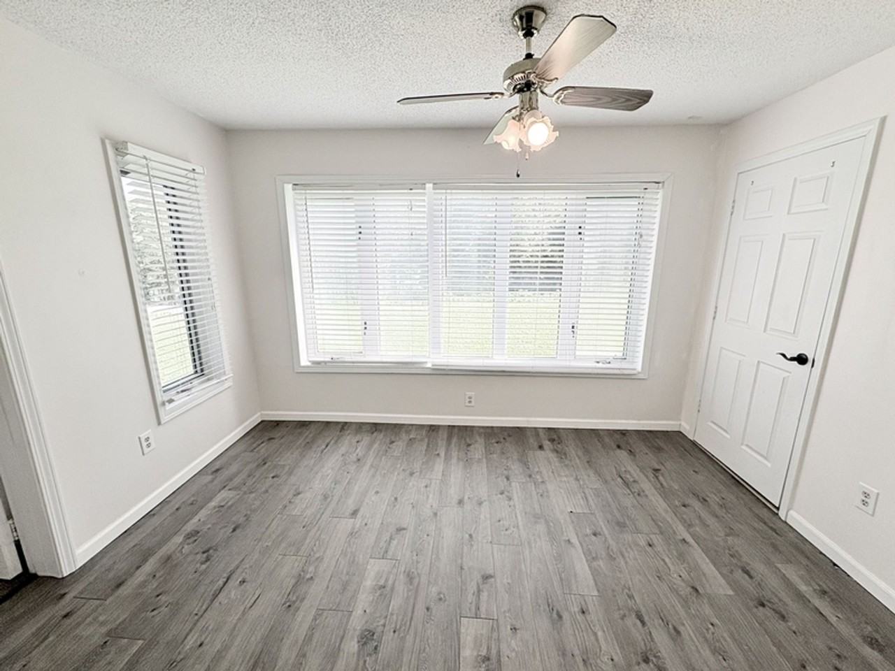 103 Northlake Dr - Photo 4 of 21