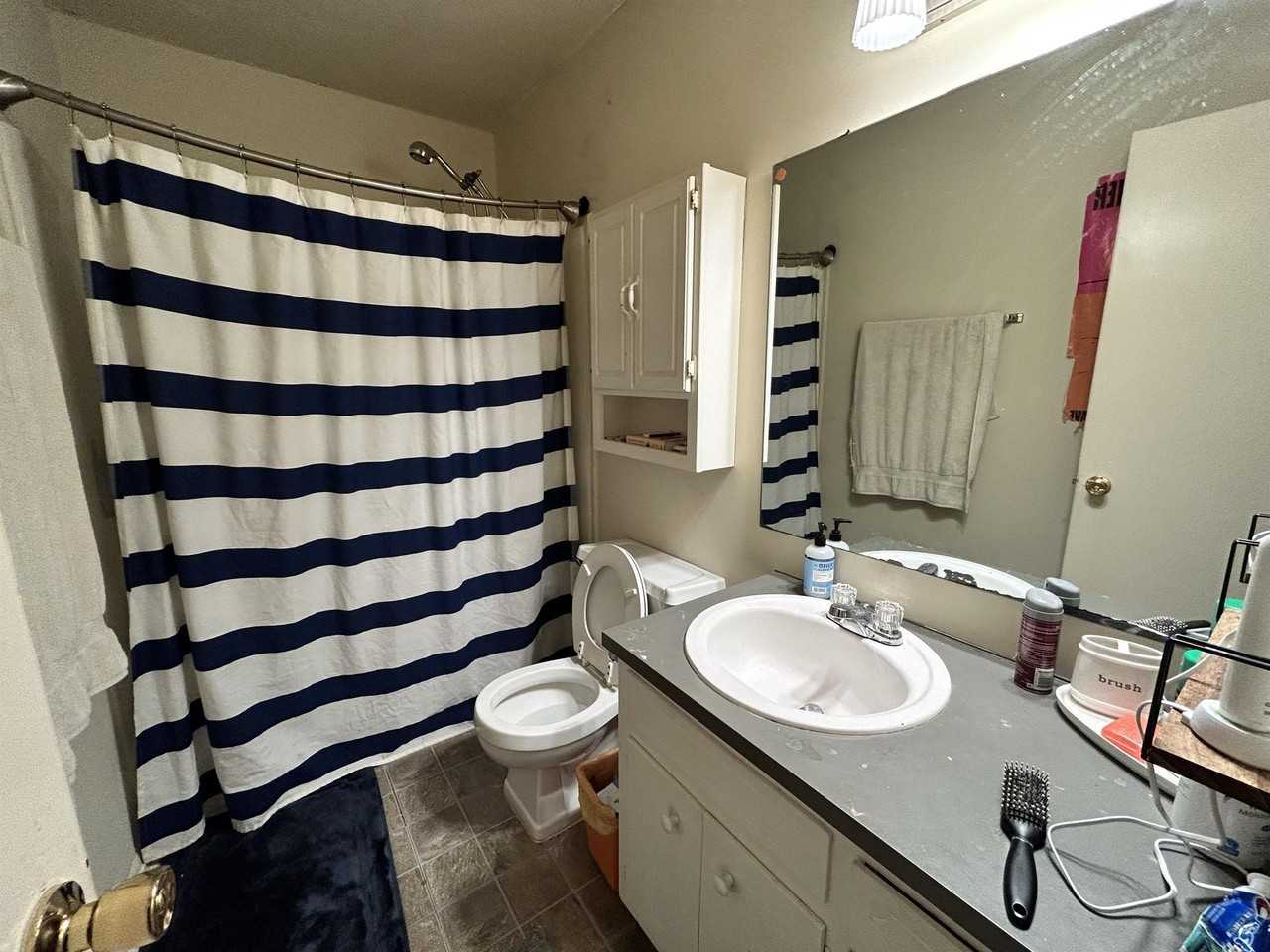 1108 Tiger Blvd #112 - Photo 6 of 9