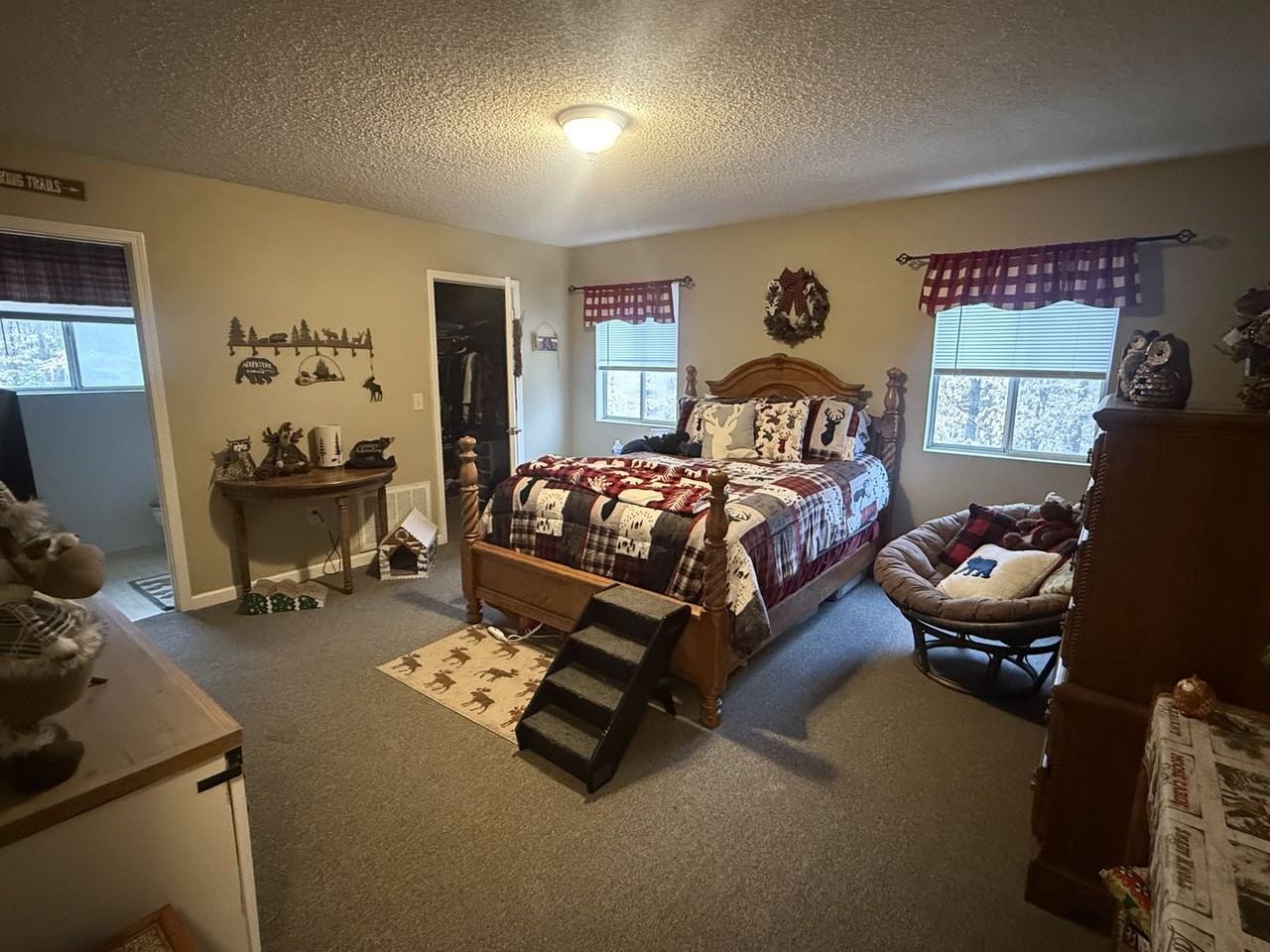 251 Micasa Dr - Photo 7 of 11