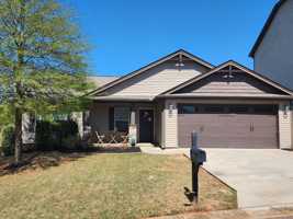 featured image of 612 Sandstone Dr