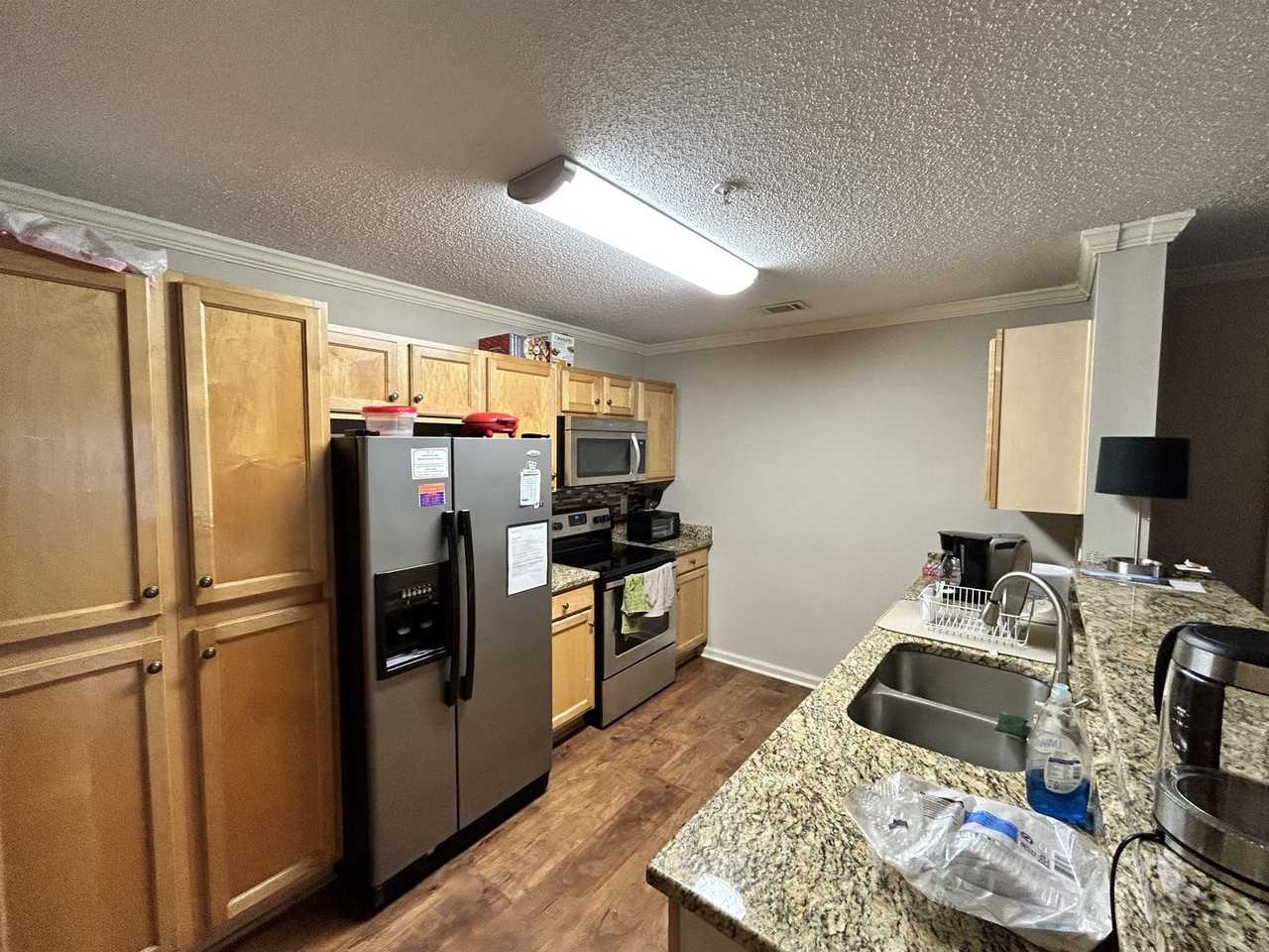 1601 Harts Ridge Dr - Photo 4 of 12