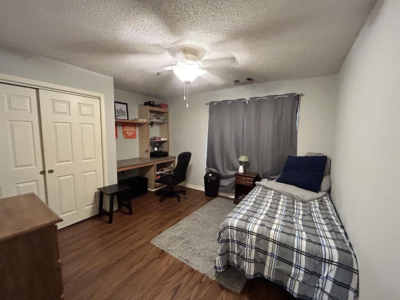 1601 Harts Ridge Dr - Photo 7 of 12