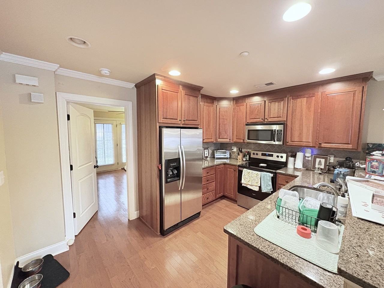 209 Calhoun St #305 - Photo 5 of 17