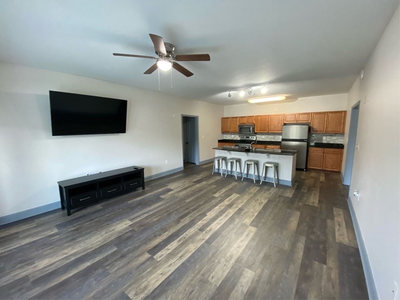 1034 Shoveler Way - Photo 4 of 25