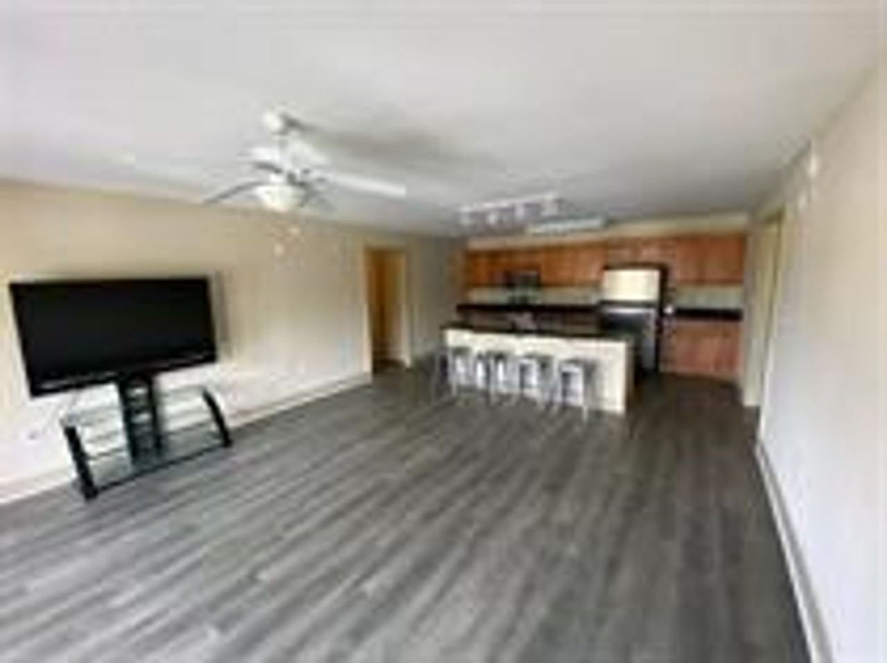 1621 Muscovy Way - Photo 6 of 27