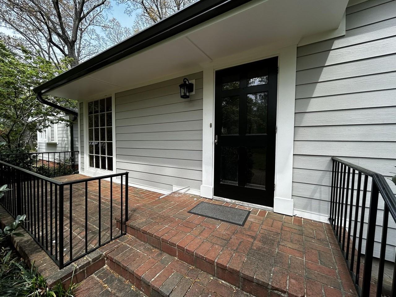 101 E Lewis Rd - Photo 2 of 27