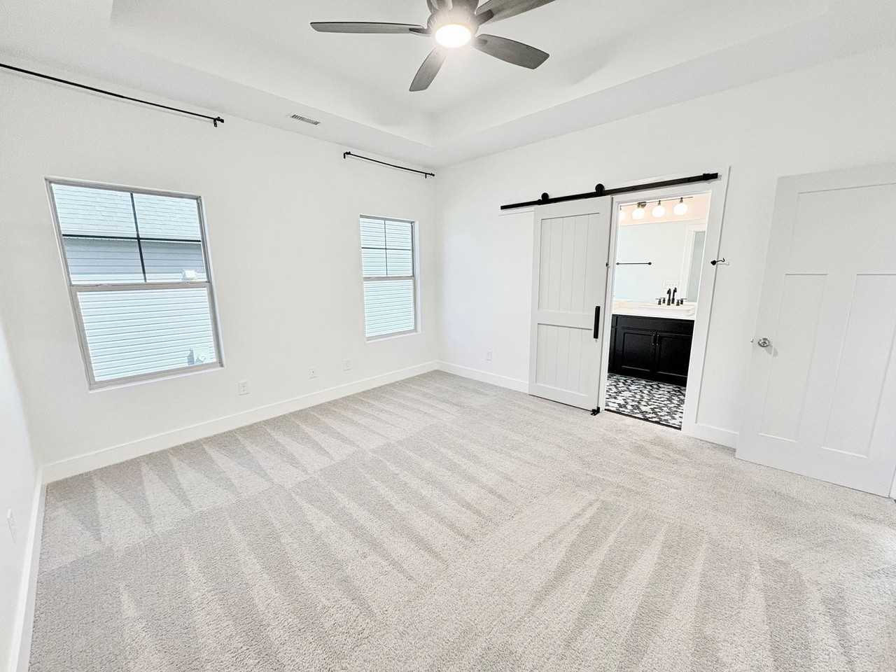 211 Crooked Cedar Way - Photo 7 of 45