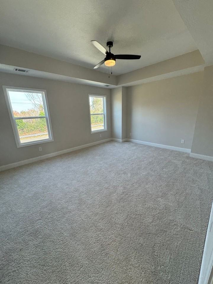 1759 Storm Branch Rd - Photo 4 of 14