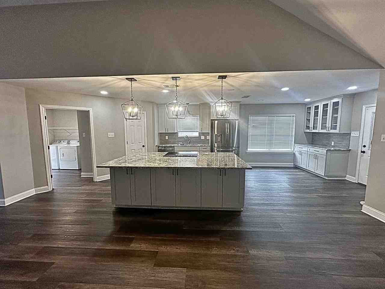 41237 Schafer Dr - Photo 5 of 34