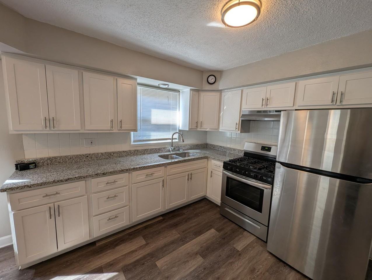 7613 Belwood Dr - Photo 3 of 11