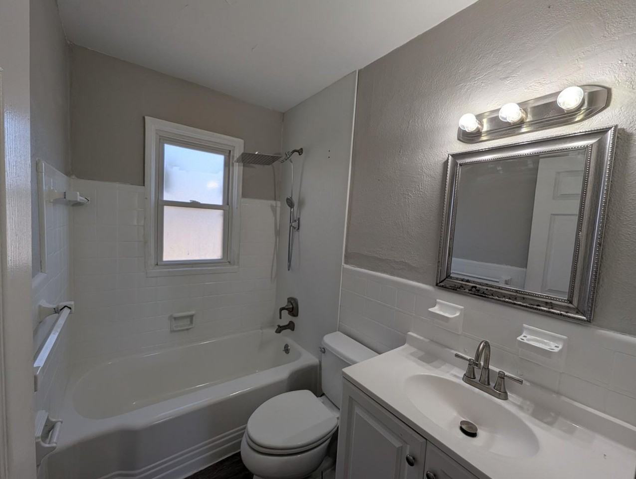 7613 Belwood Dr - Photo 6 of 11