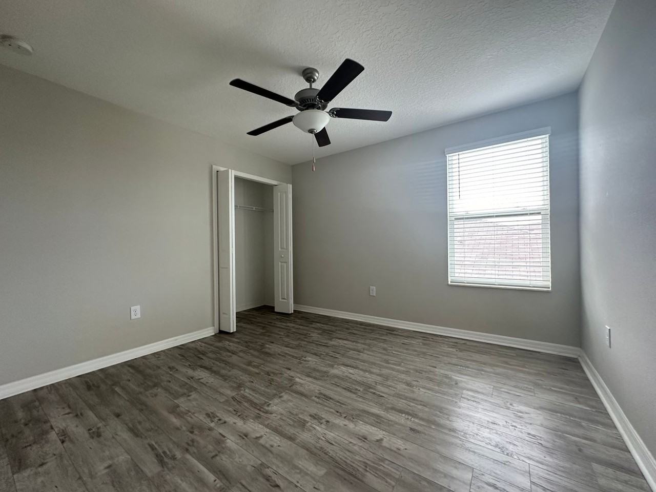 1704 Broad Winged Hawk Dr - Photo 2 of 24