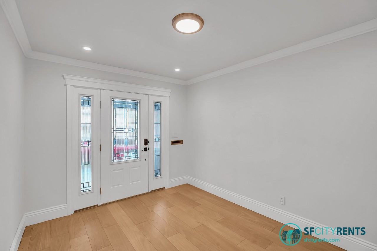 833 Duncan St - Photo 2 of 47