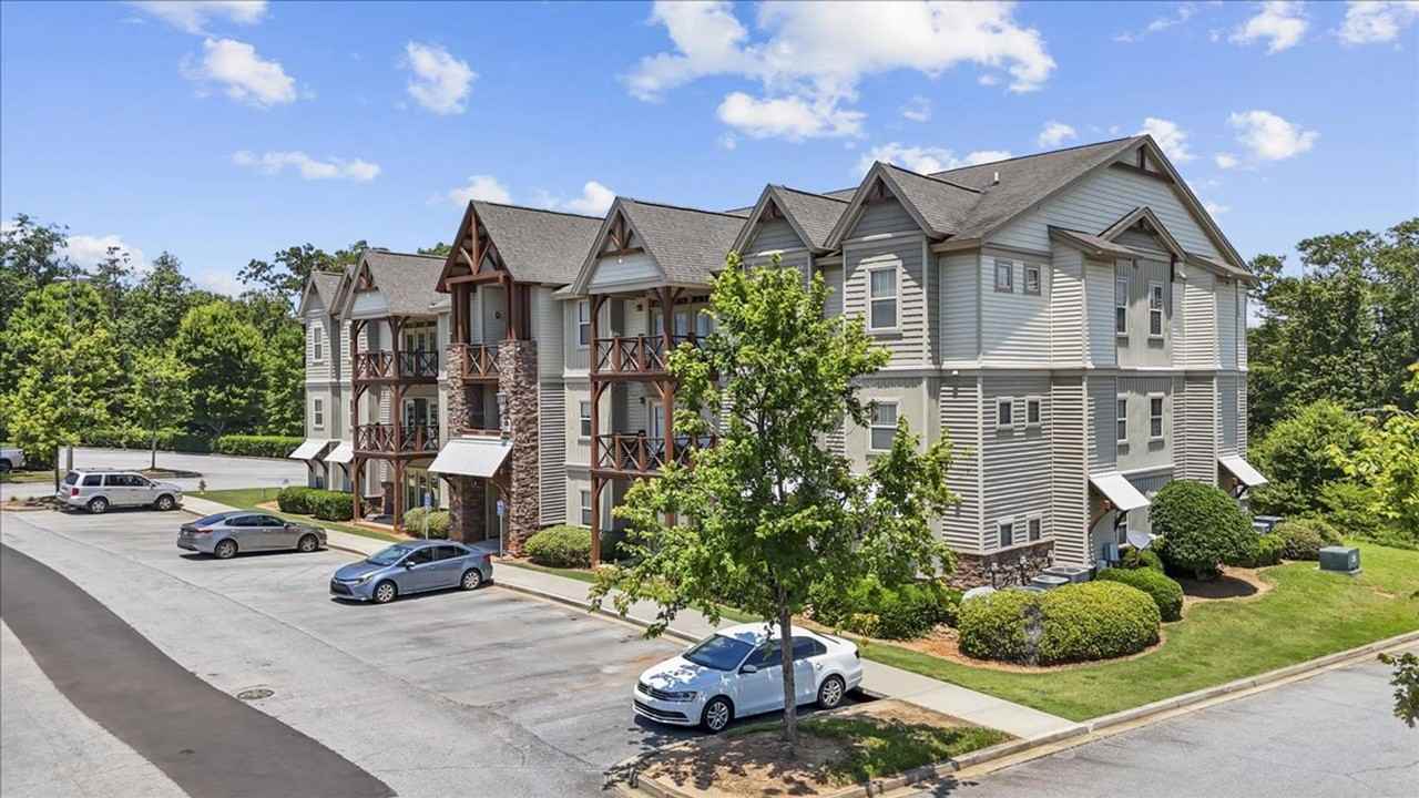 1613 Muscovy Way - Photo 5 of 45