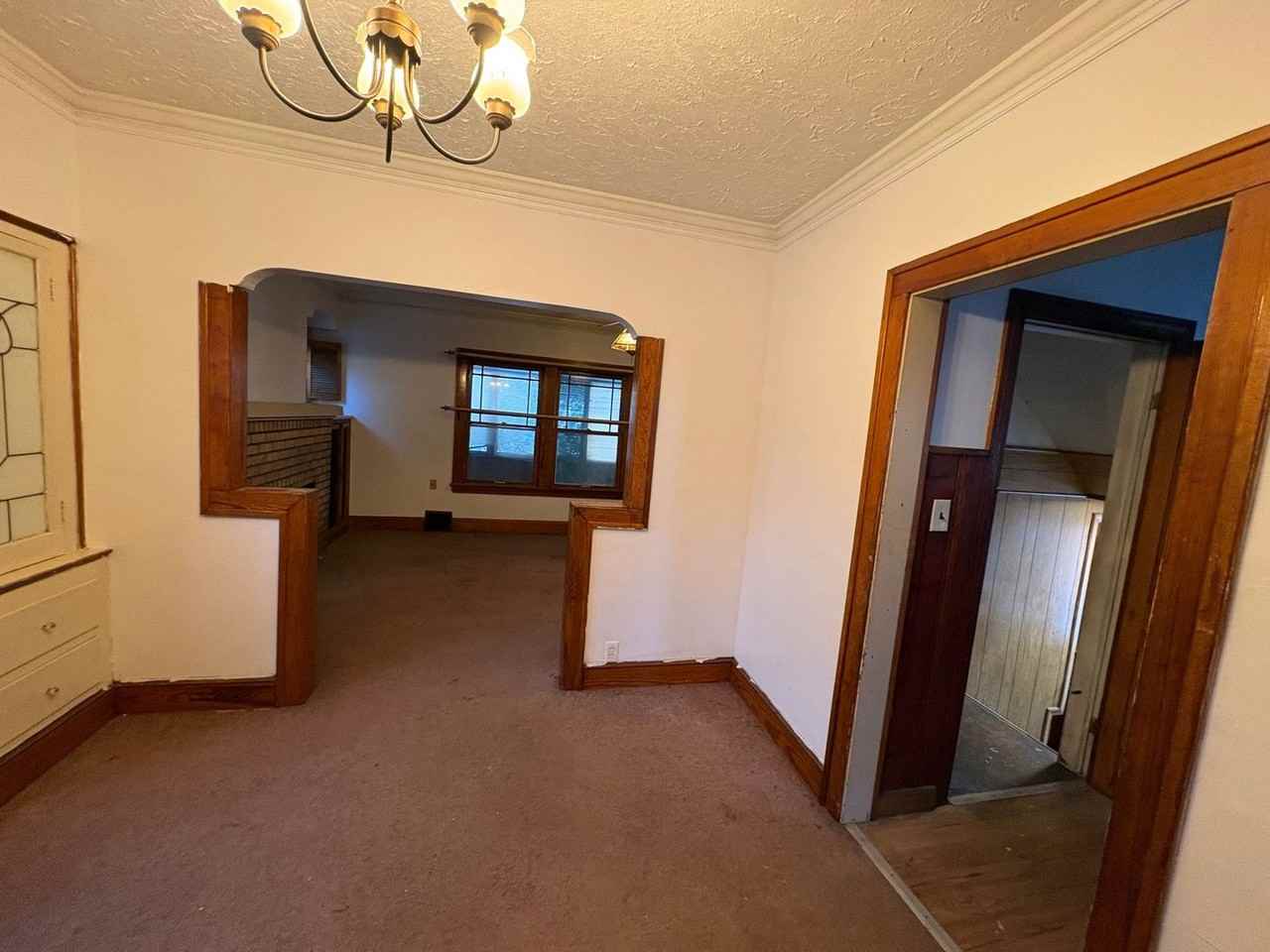 8123 Vista Ave - Photo 7 of 13