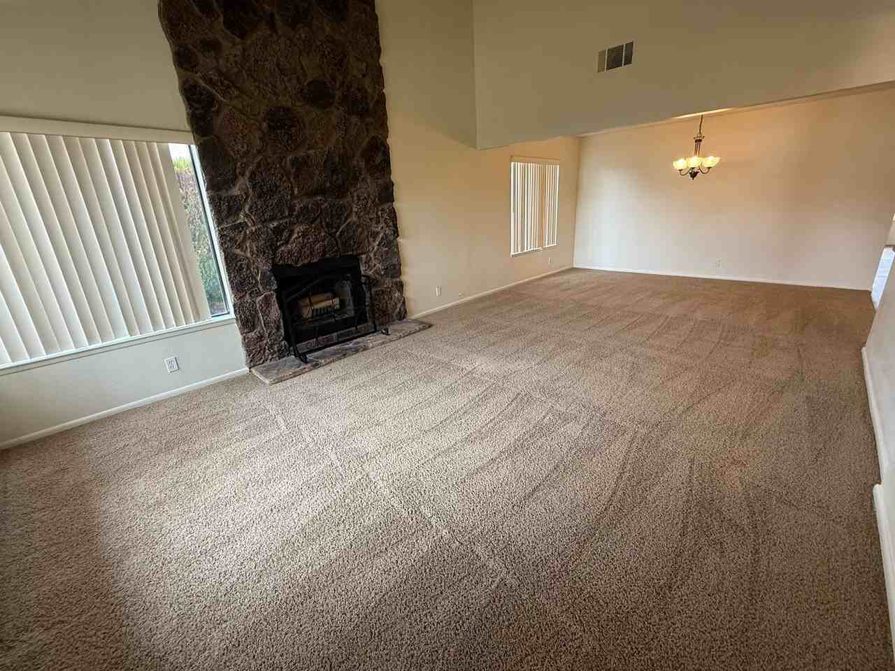 13005 Bermuda Dunes Dr - Photo 2 of 46
