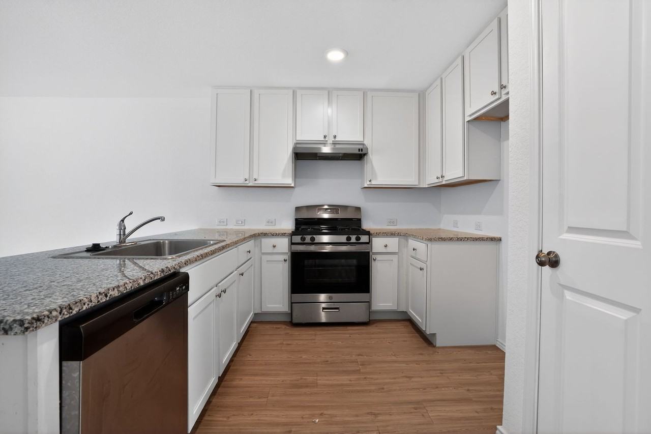 7215 Plow Run - Photo 6 of 16