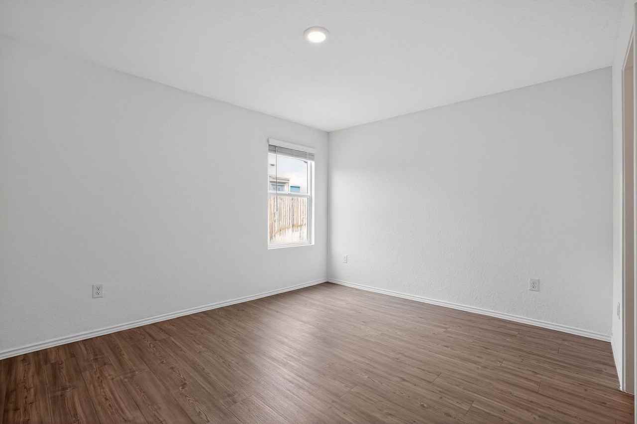 7215 Plow Run - Photo 7 of 16