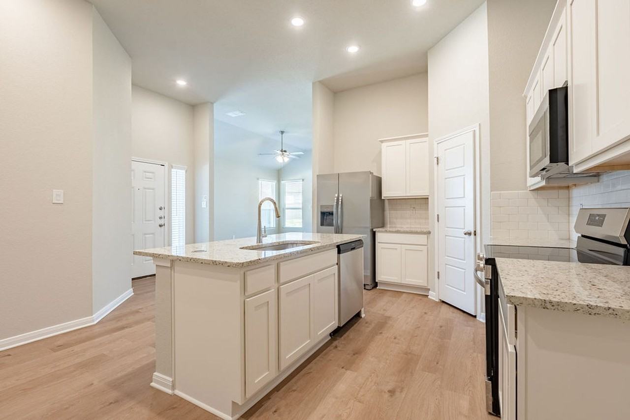 414 Cross Barn Blvd #A - Photo 6 of 21
