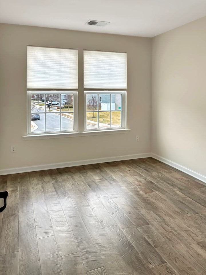 8916 Ringview Dr - Photo 7 of 27