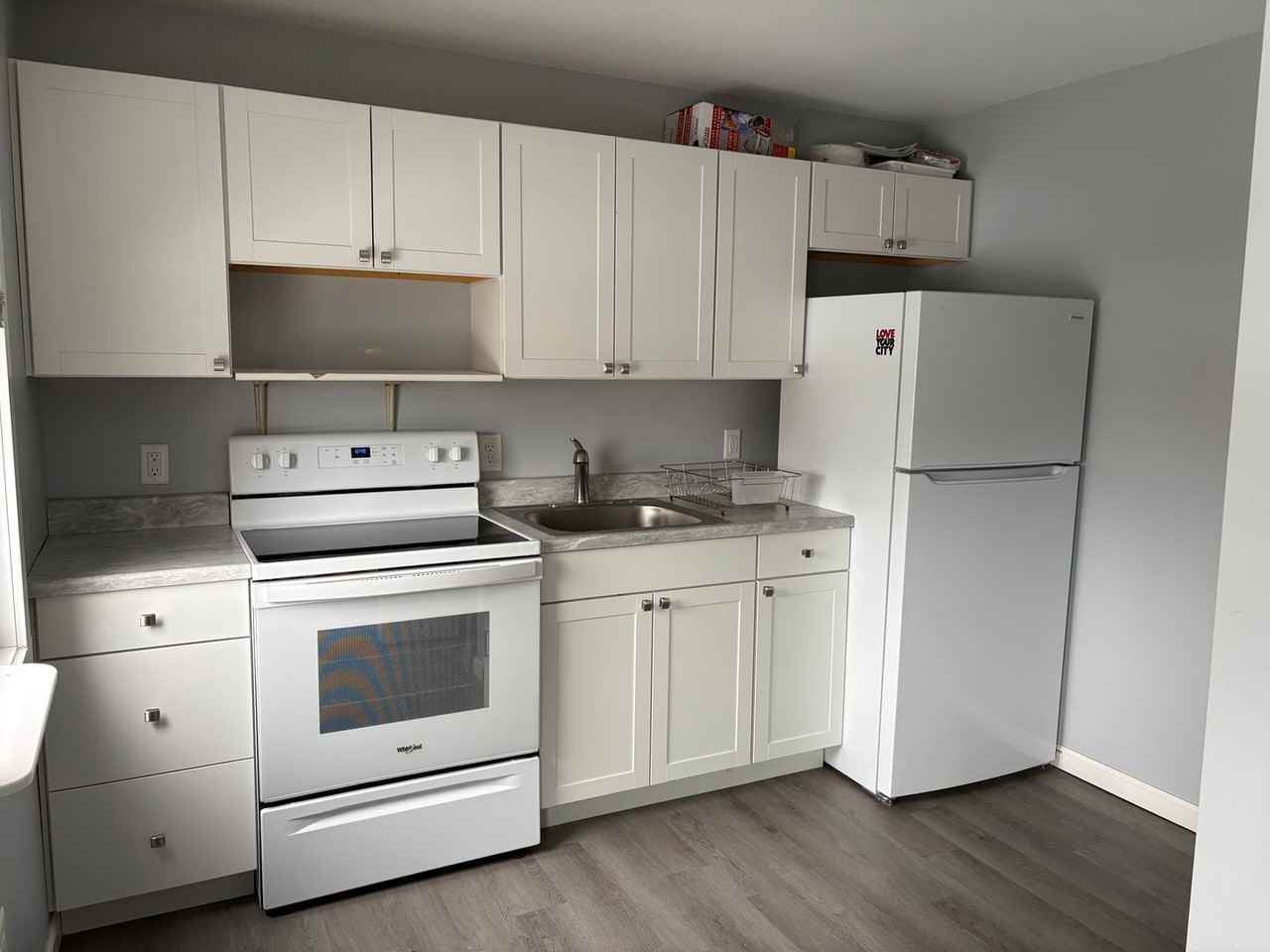 153 1/2 S Main St - Photo 7 of 9