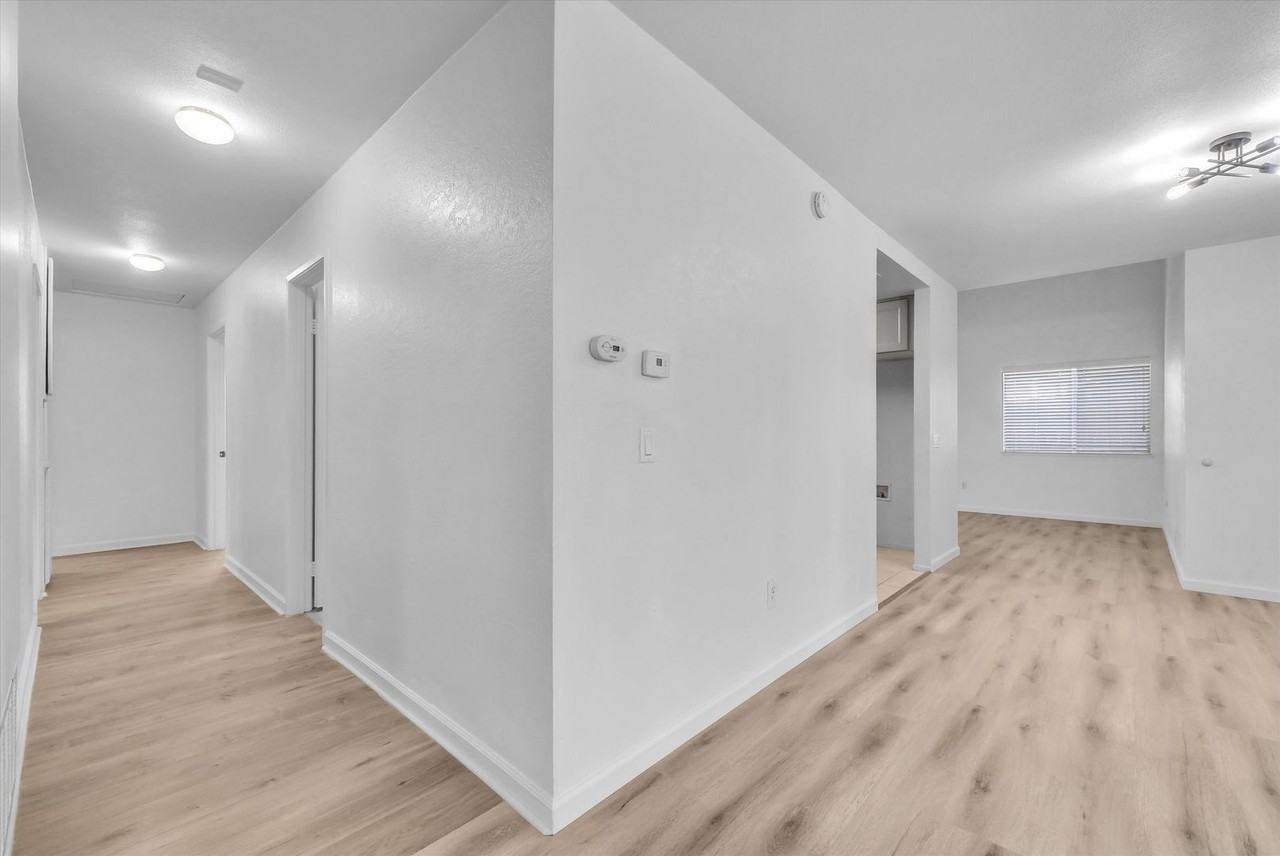 13388 Wisteria Pl - Photo 6 of 24