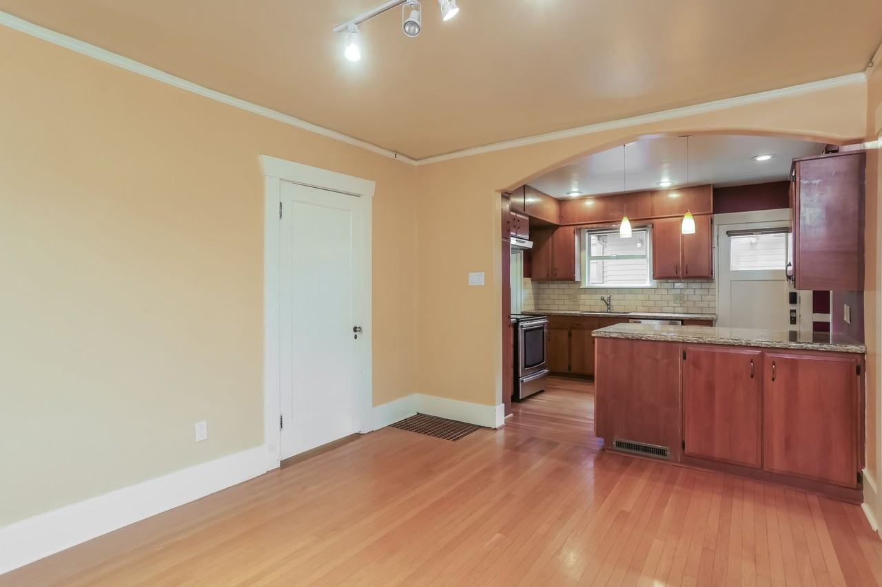 731 N 67th St - Photo 6 of 15